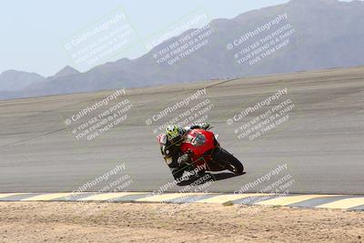 media/Apr-10-2022-SoCal Trackdays (Sun) [[f104b12566]]/Bowl (11am)/